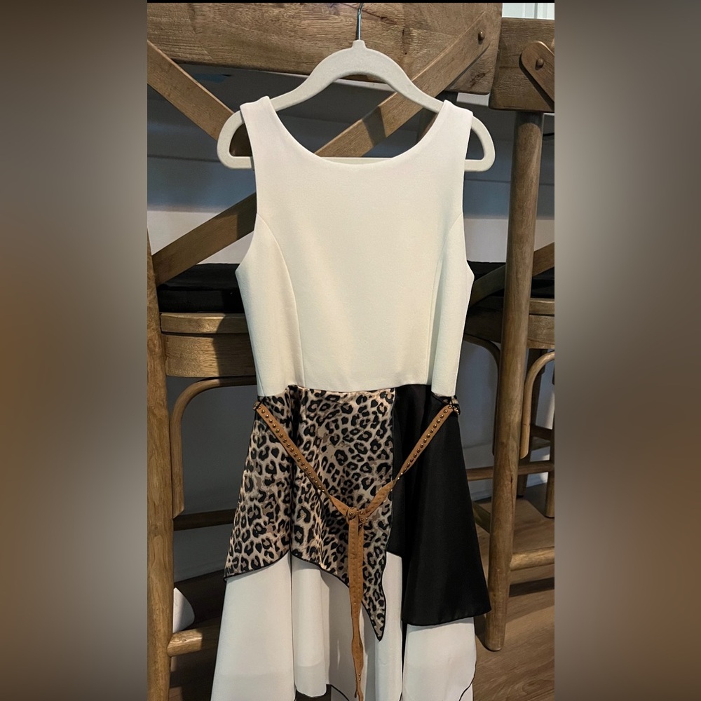 Beautiful girls Zoe ltd dress size 8